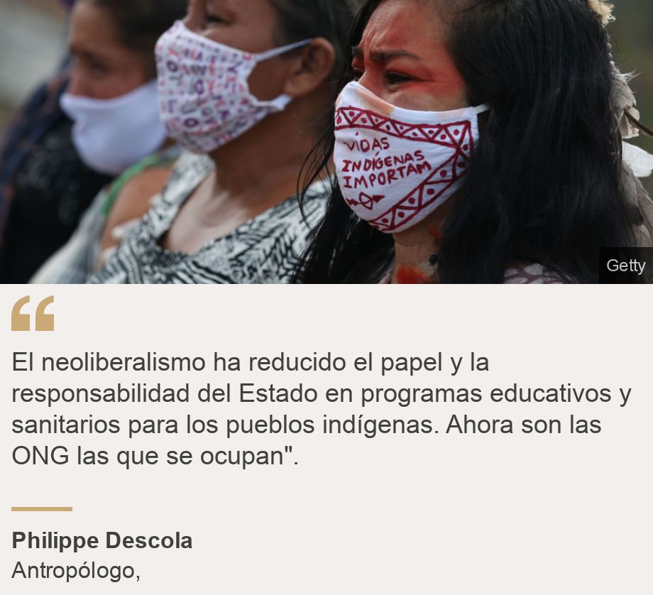 "El neoliberalismo ha reducido el papel y la responsabilidad del Estado en programas educativos y sanitarios para los pueblos indígenas. Ahora son las ONG las que se ocupan". ", Source: Philippe Descola, Source description: Antropólogo,, Image: Indígenas brasileños llorando la muerte de un conocido. 