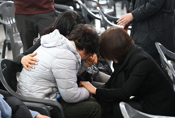 과학수사대원들은 유족에게 시신을 확인시켜 주고 인계하는 작업이 눈물 없이는 하기 어려웠다고 했다