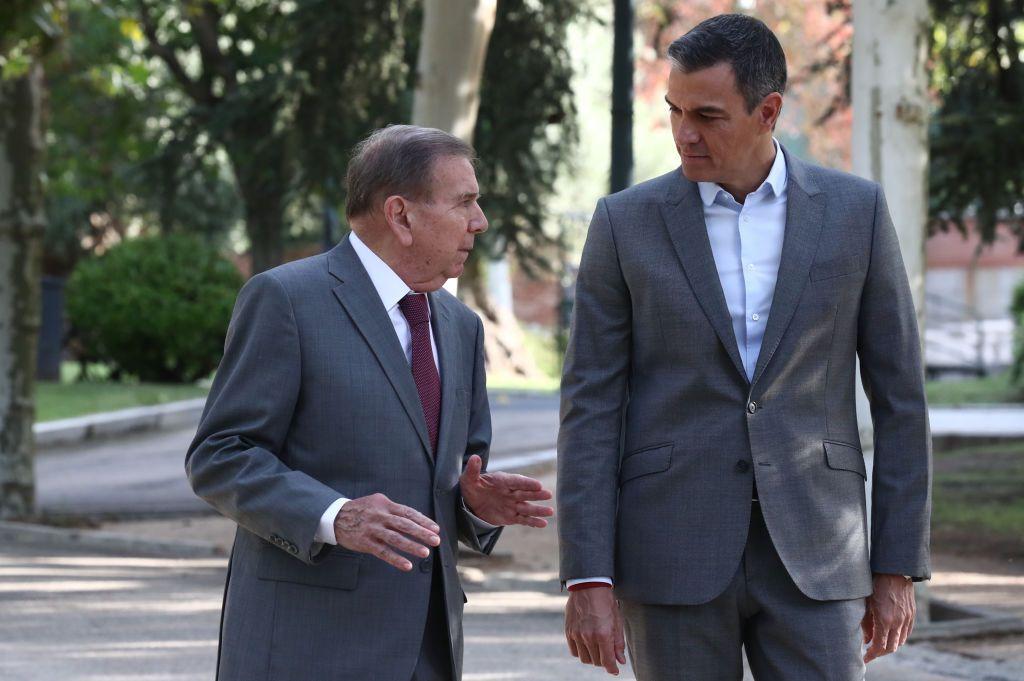 Edmundo González e Pedro Sánchez