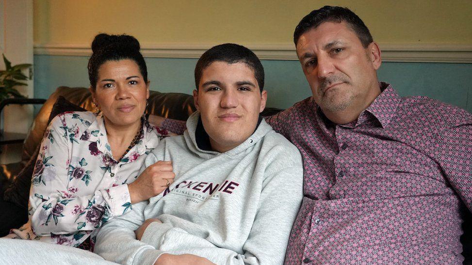 Familia Gloria