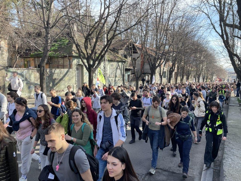 studenti, studentski protest, studentska šetnja