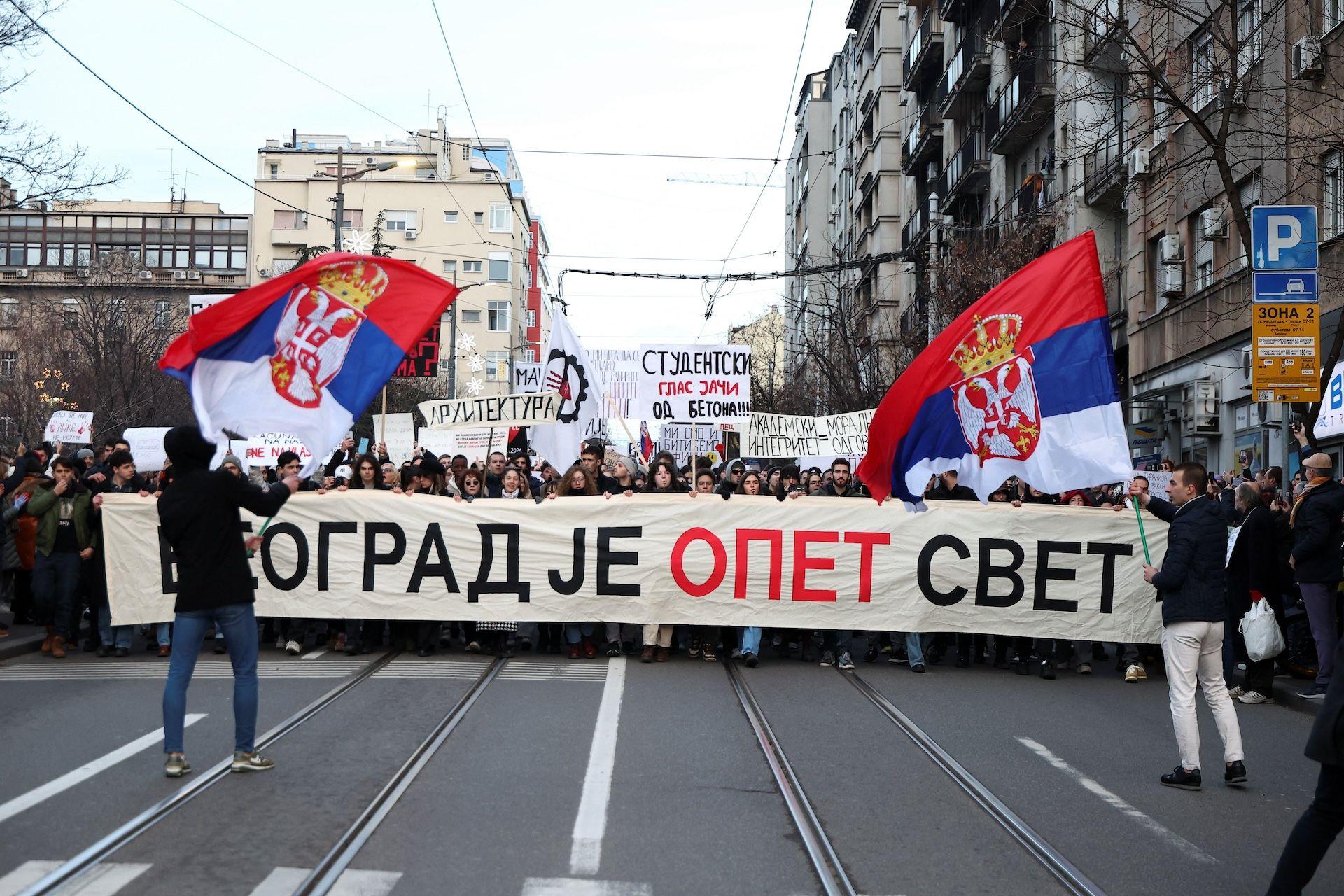 "Beograd je svet" je bio slogan masovnih studentskih demonstracija 1996/97.