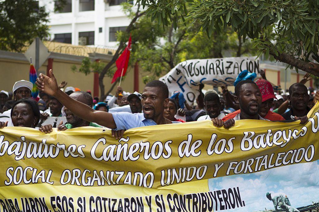 protesta en república dominicana en 2015 cuando expiró el plazo del tribunal constitucional para la pérdida de la nacionalidad