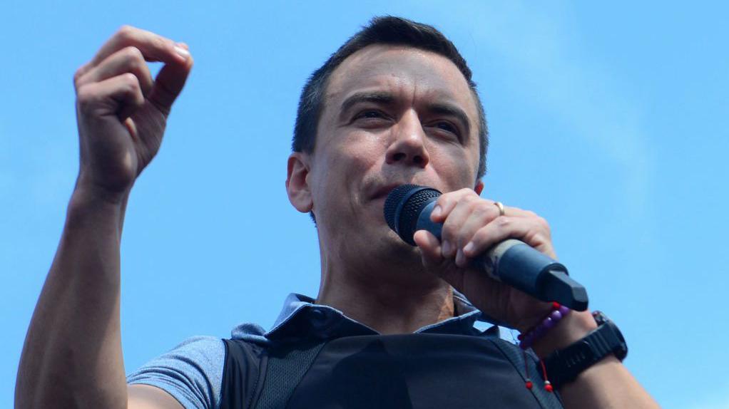 Daniel Noboa durante la campaña electoral.