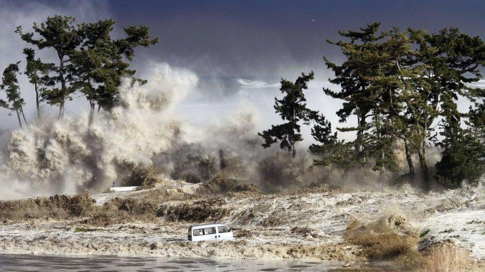 Massive waves strike the Japanese coast