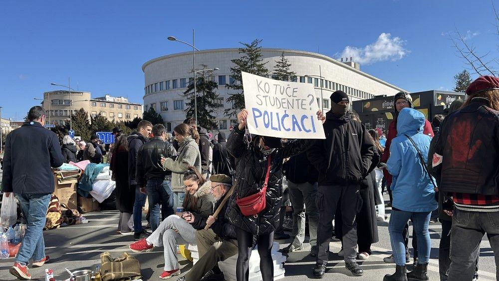 Novi Sad, skupština grada Novog Sada, policija, studenti, studentski protest