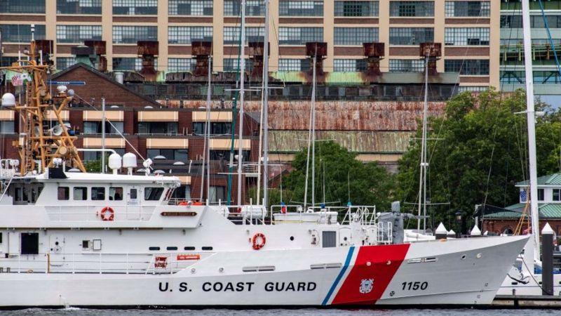 Un barco de la Guardia Costera de EE.UU.