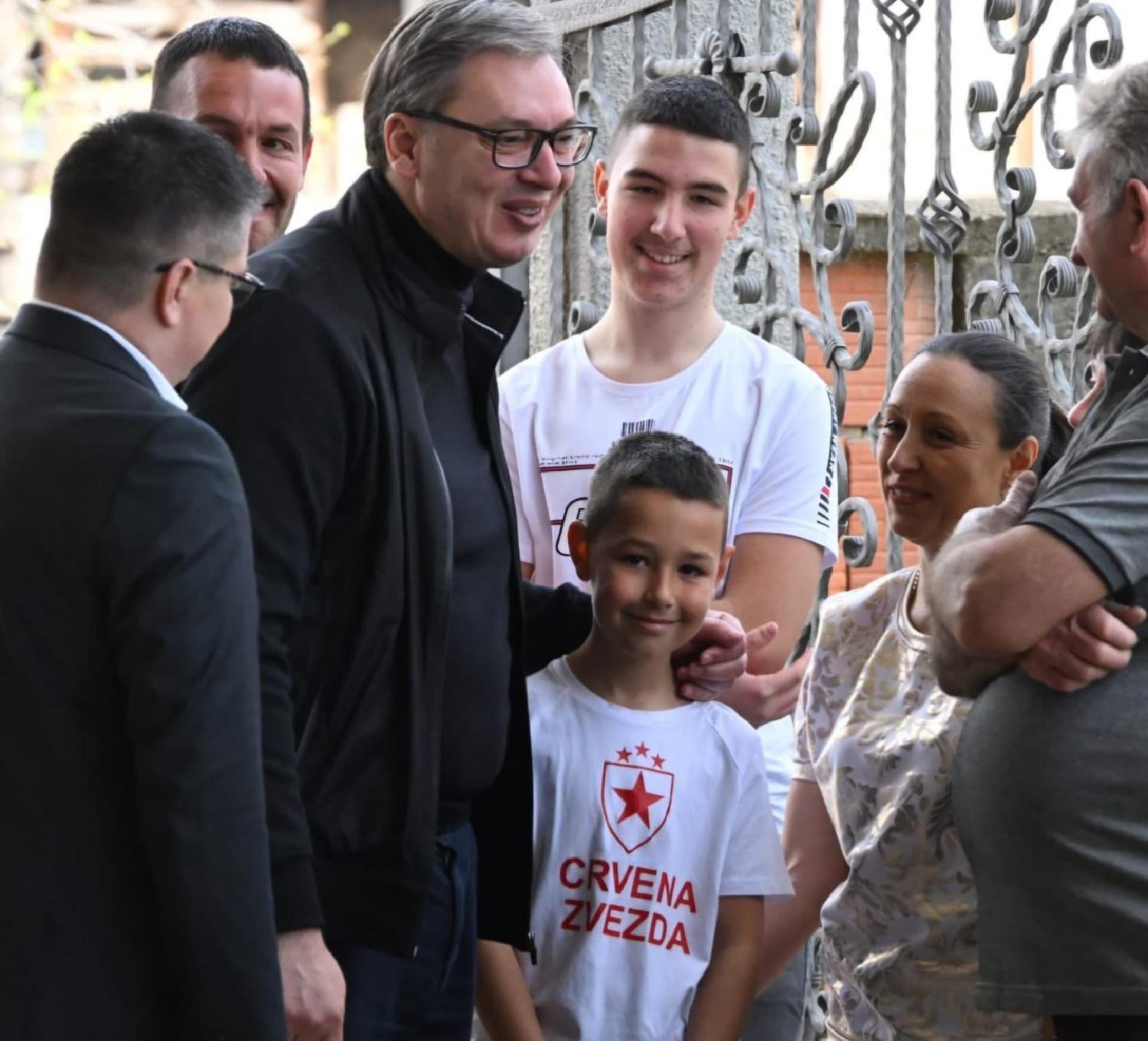 Incident u Čačku, studenti tvrde da su napadnuti, policija istražuje slučaj 5 vučić u lebanu, zvezda i vučić
