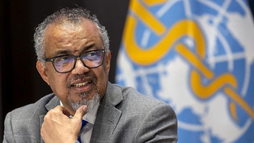 UN health chief at Yemen airport during Israeli strikes