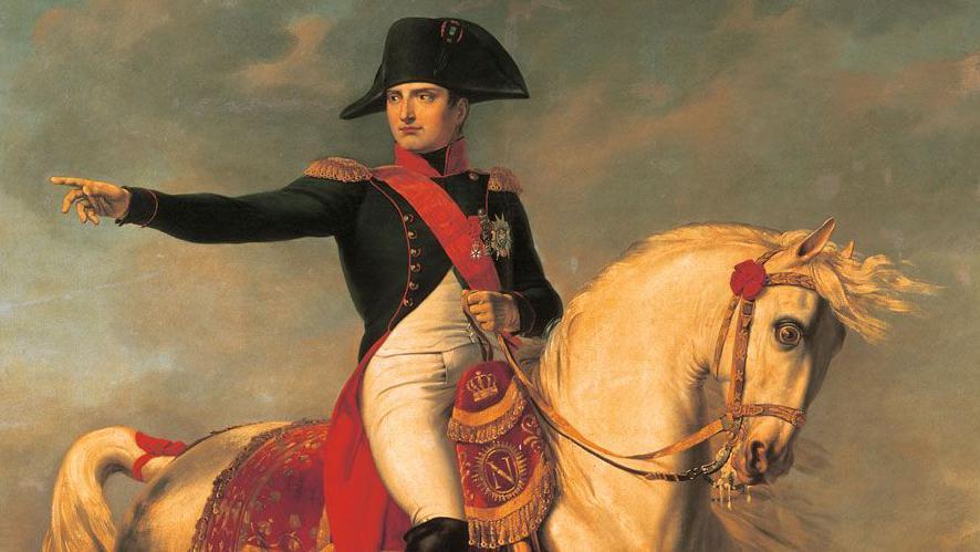 Napoleón montado en un caballo blanco