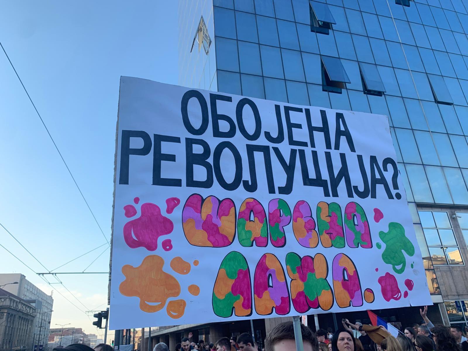 Transparent sa protesta u Beogradu