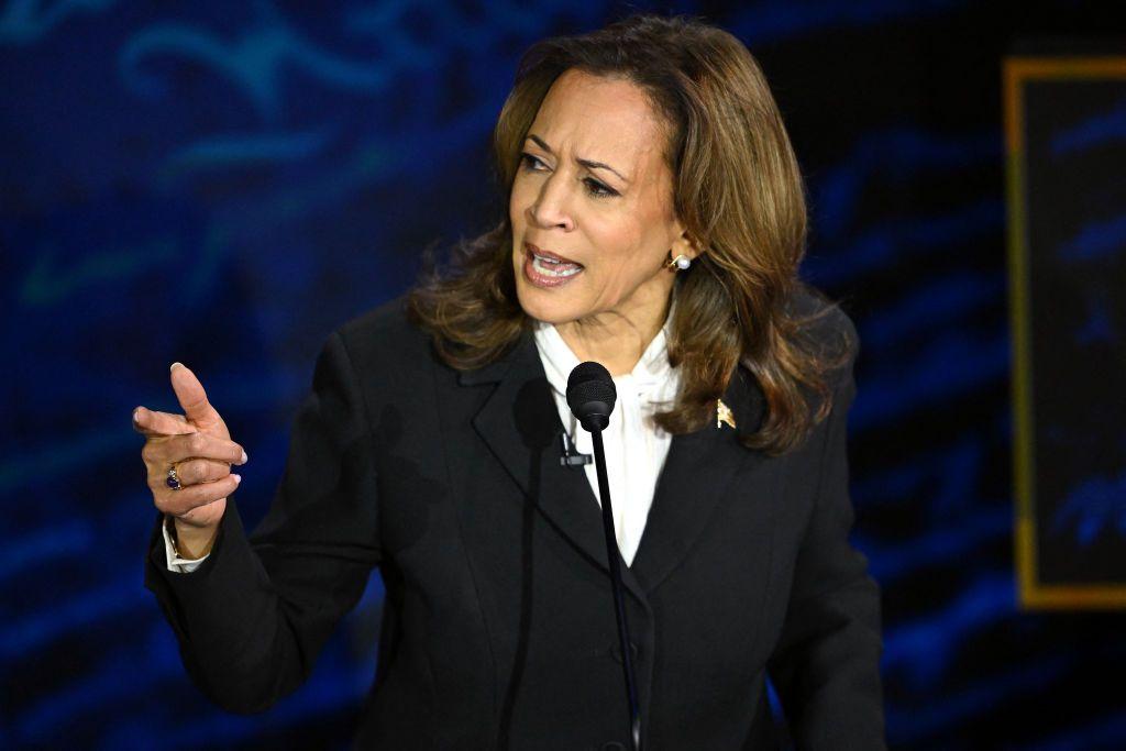 Kamala Harris durante o debate promovido pela rede americana ABC News.