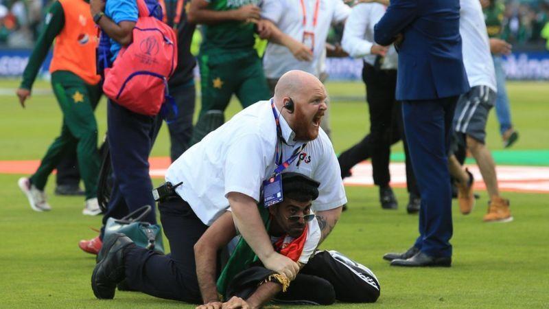 afghan supporter