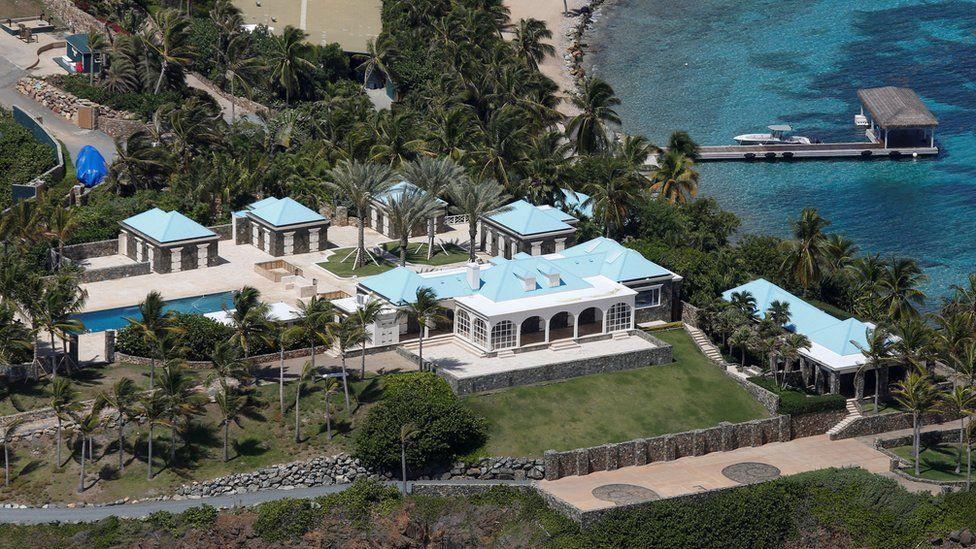 Una vista aérea de la isla Little St. James de Jeffrey Epstein