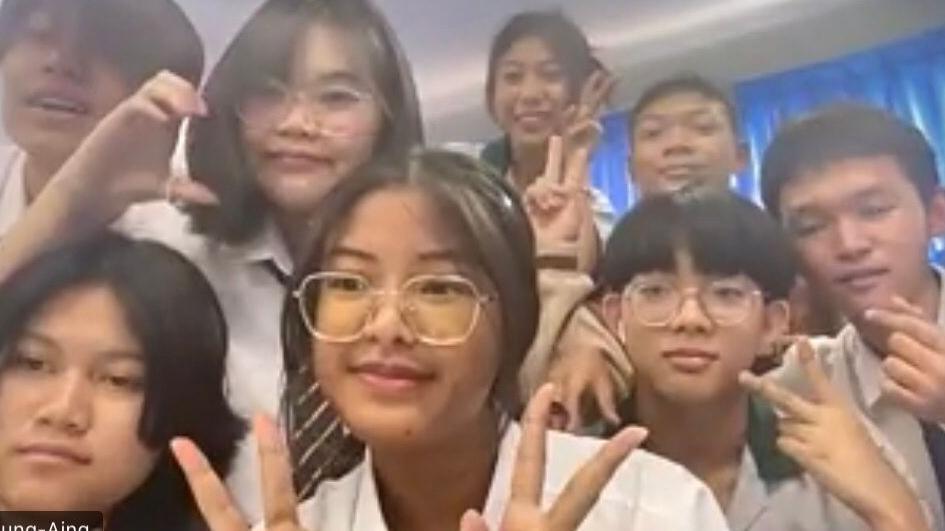 선발된 8명의 태국 고교 외국인 유학생들