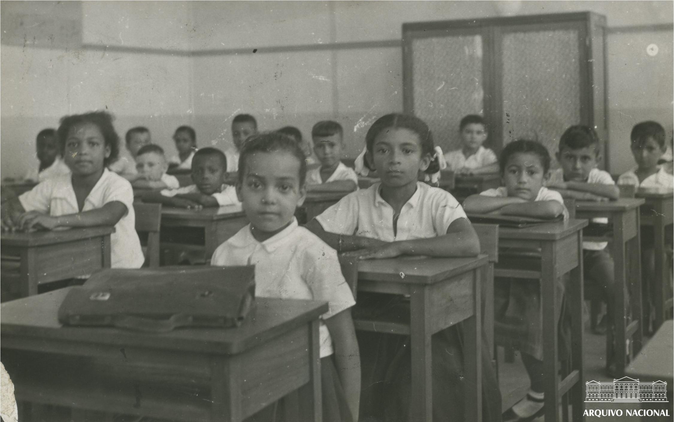 Desde o governo de Getúlio, nos anos 1930, ensino religioso passou a ser facultativo