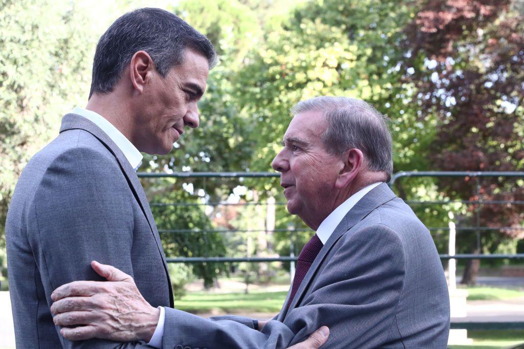 Pedro Sanchez and Edmundo Gonzalez