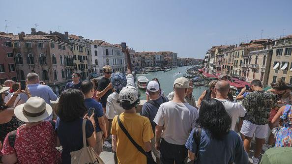 Turistas em Veneza