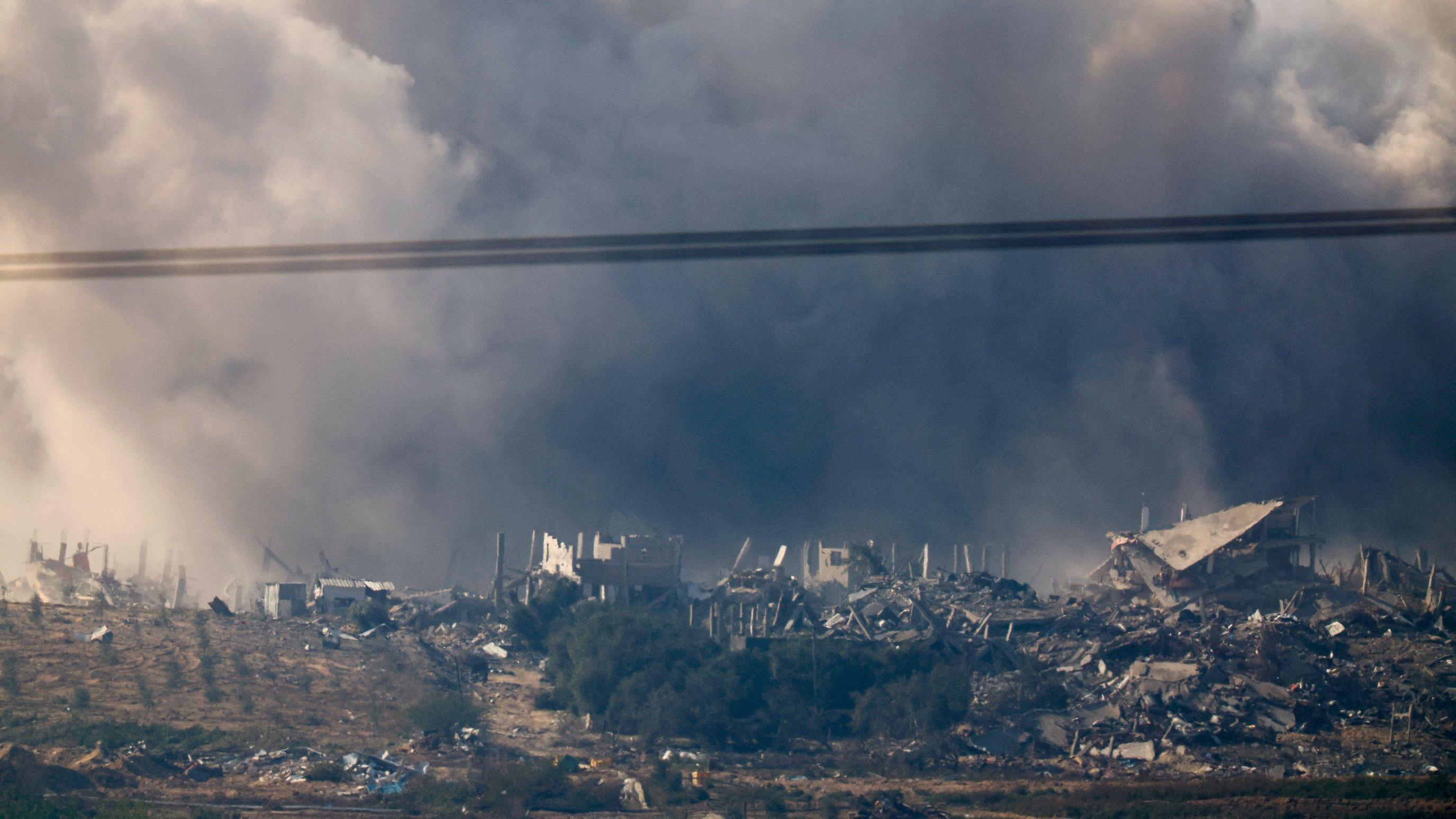آثار القصف الإسرائيلي على قطاع غزة عام 2012