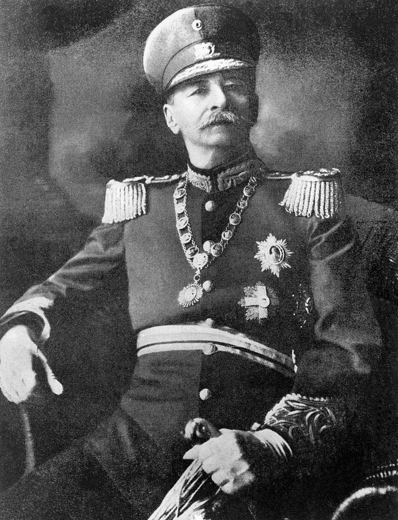 Retrato del general Juan Vicente Gómez en blanco y  negro.