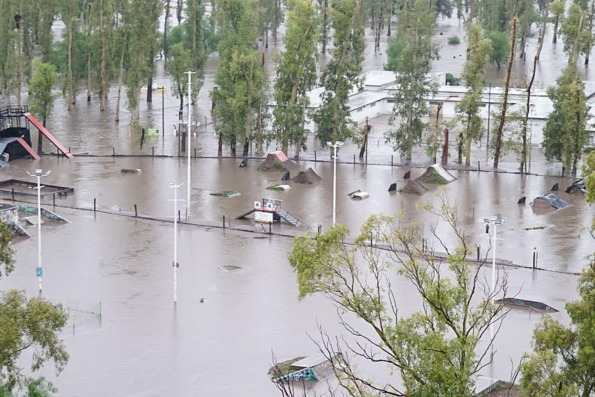 Una zona rural inundada en Bahía Blanca