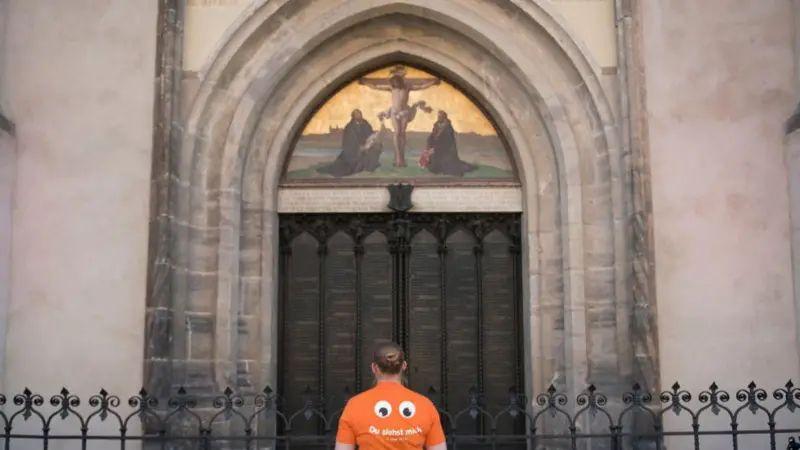 Porta da igreja de Todos os Santos em Wittenberg, Alemanha