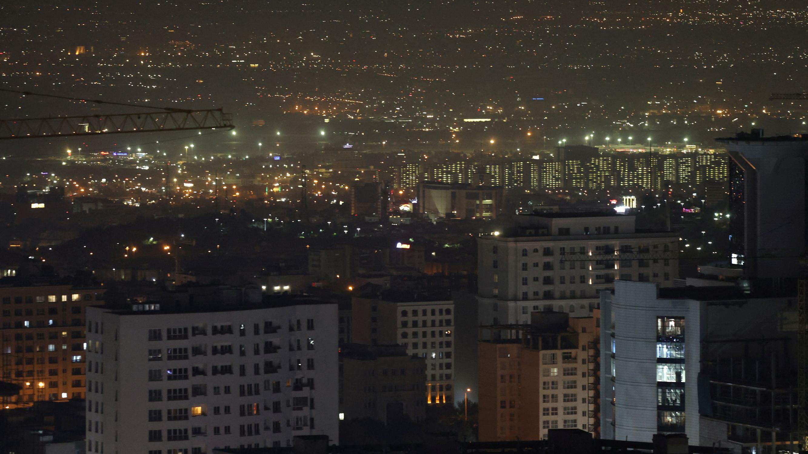 Vista general de Teherán después de que se escucharan varias explosiones, en Teherán, Irán, el 26 de octubre de 2024.