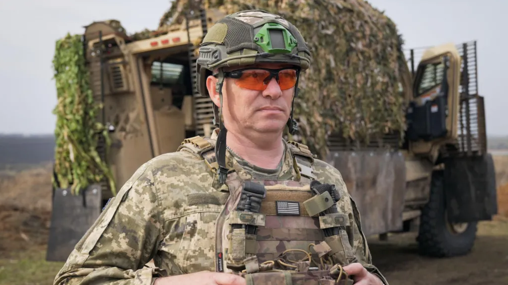 السائق ايفان يشعر بالارتياح بعد استئناف الدعم الأمريكي لأوكرانيا