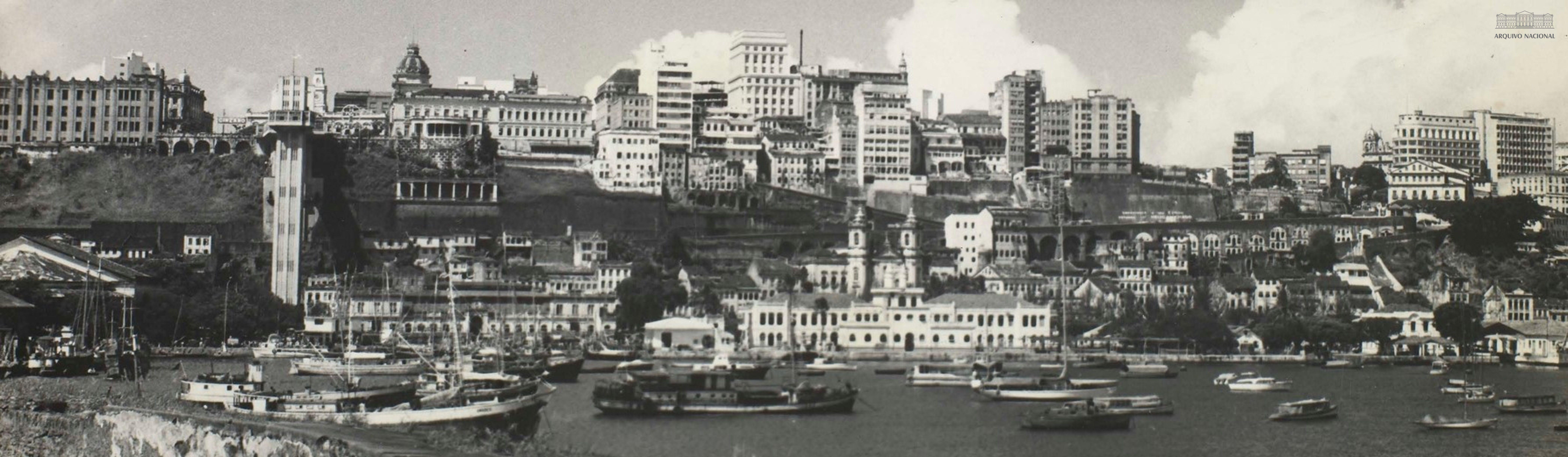 Salvador em foto de 1964