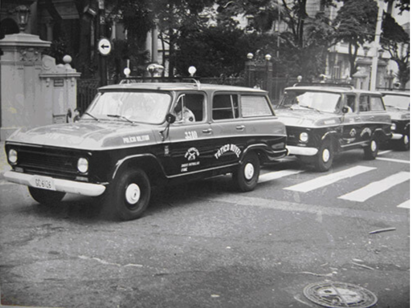 Viaturas da Polícia Militar do Estado de São Paulo na década de 70