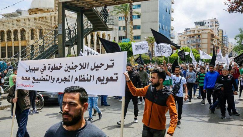 تظاهرة ضد ترحيل اللاجئين السوريين من لبنان