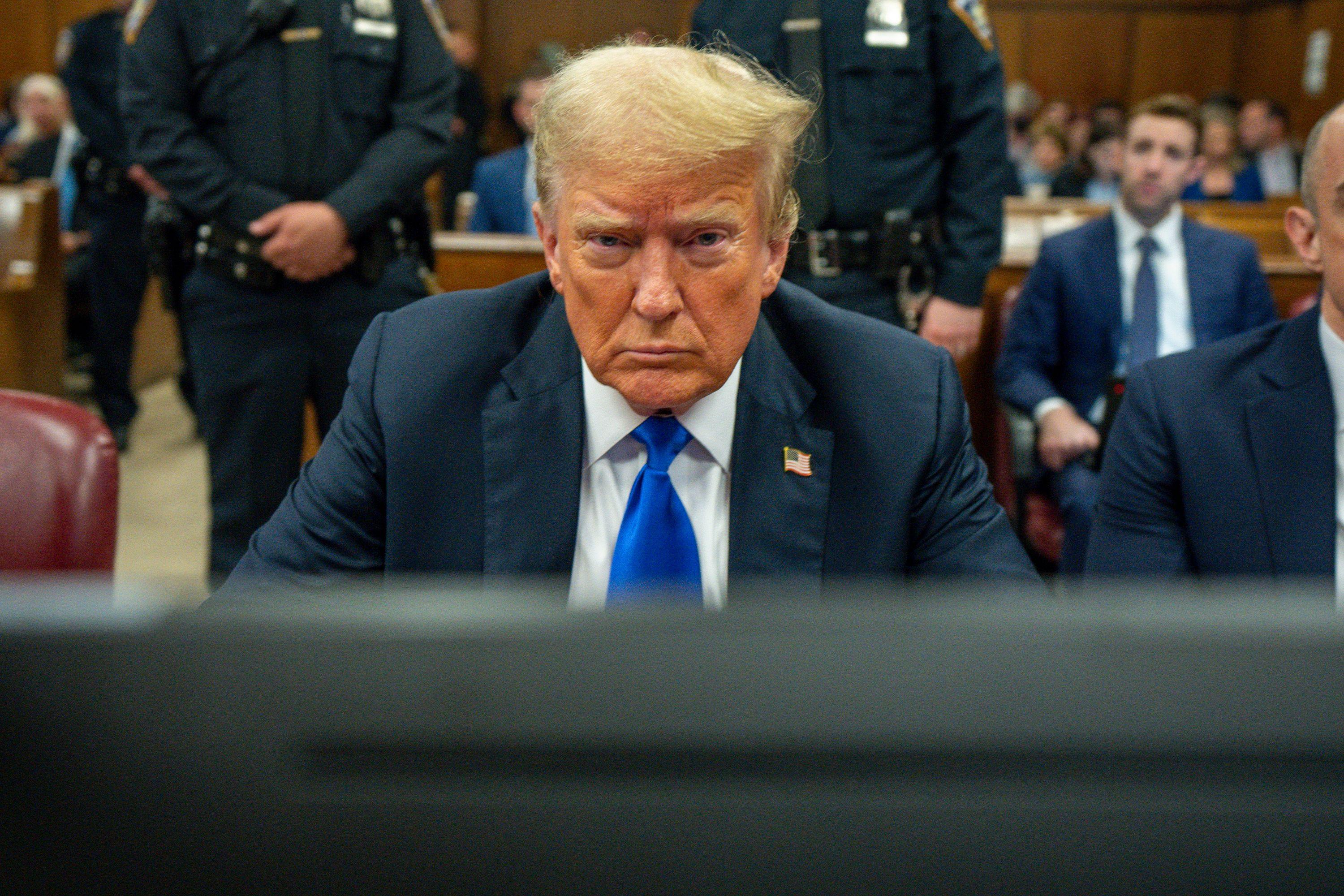 Trump durante su juicio en una corte de Nueva York