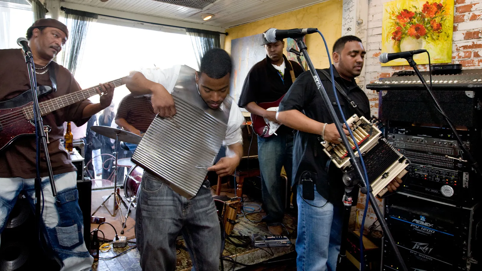 Banda tocando música zydeco