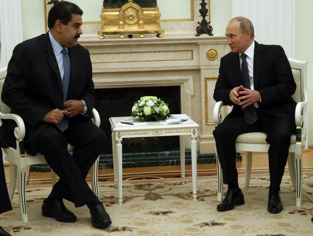 Maduro e Vladimir Putin.