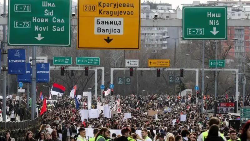 Studenti i građani na blokadi Autokomande