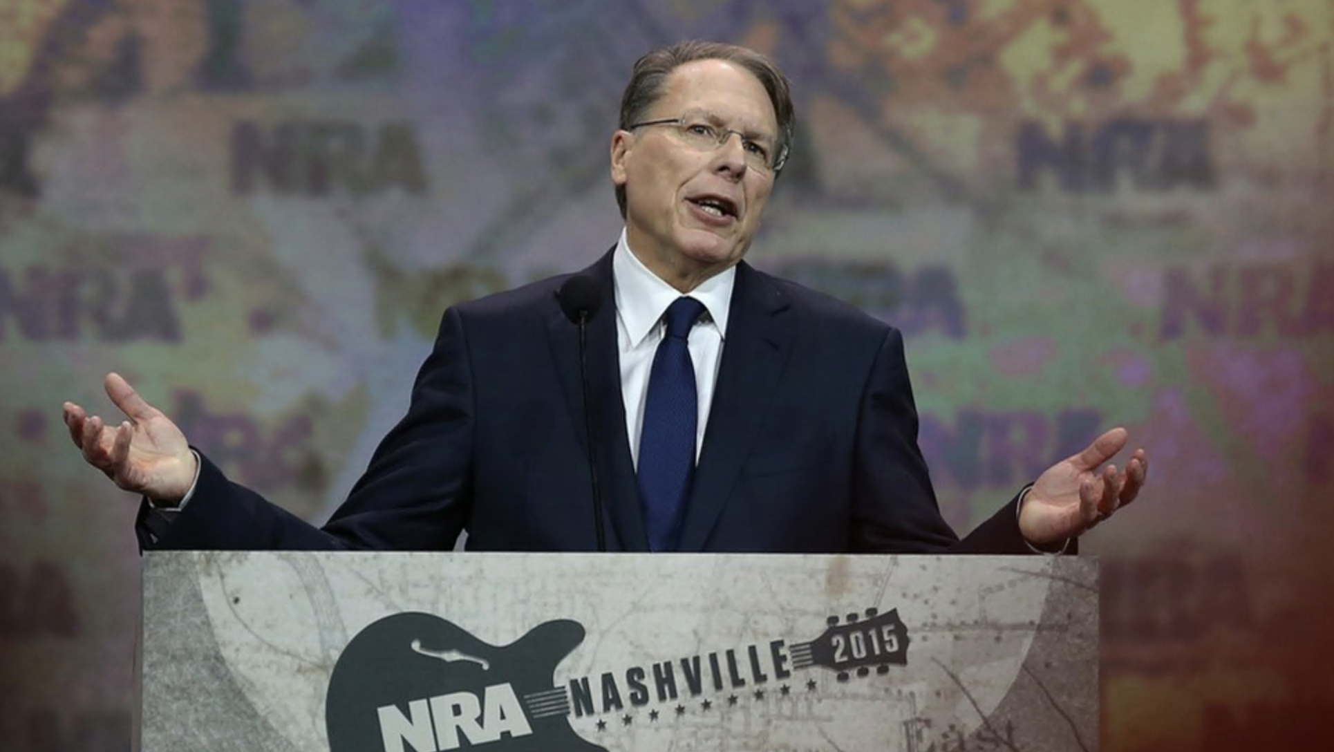 O vice-presidente executivo da NRA, Wayne LaPierre, fala durante convenção anual da associação em 10 de abril de 2015 em Nashville, Tennessee