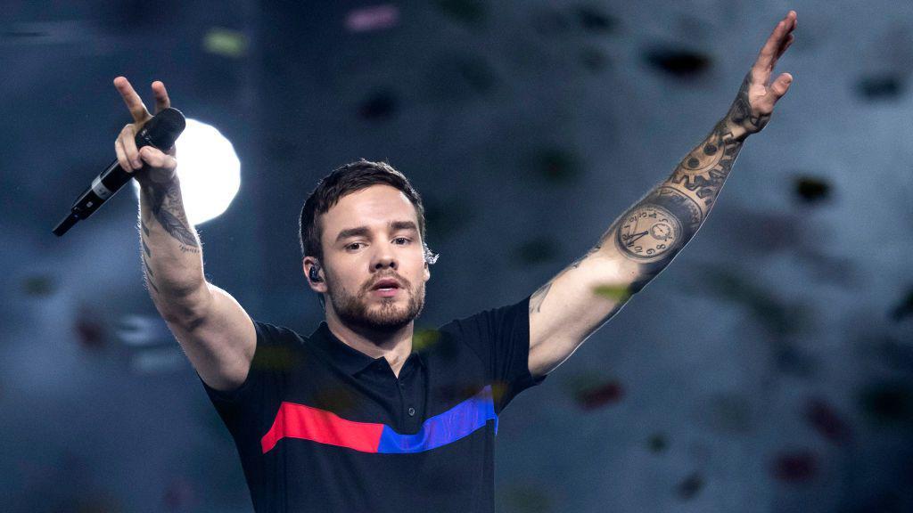 One Direction star Liam Payne dies after balcony fall - police 