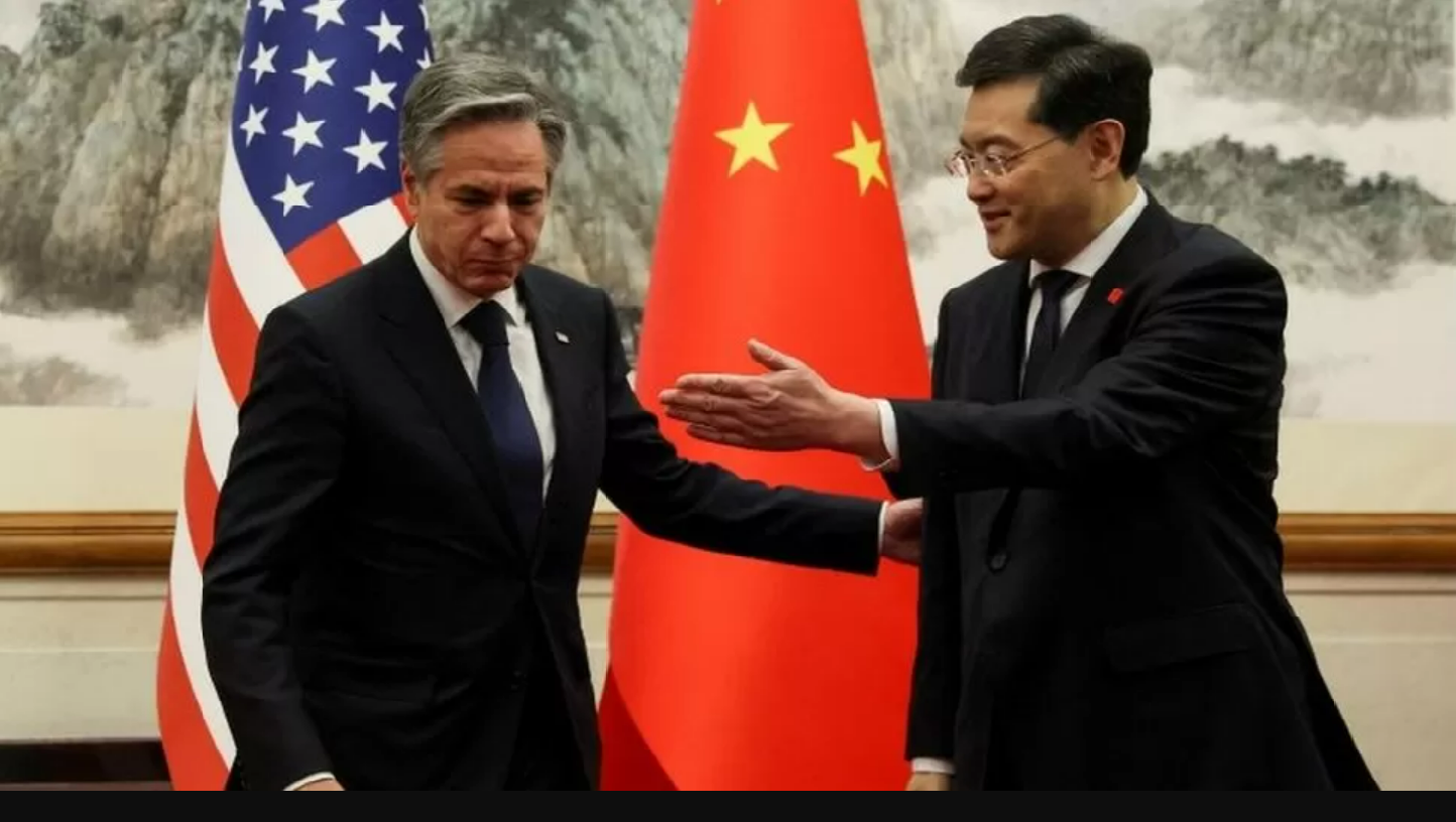 تشين غانغ مع وزير الخارجية الأمريكي أنتوني بلينكينوزير الخارجية الأمريكي أنتوني بلينكين