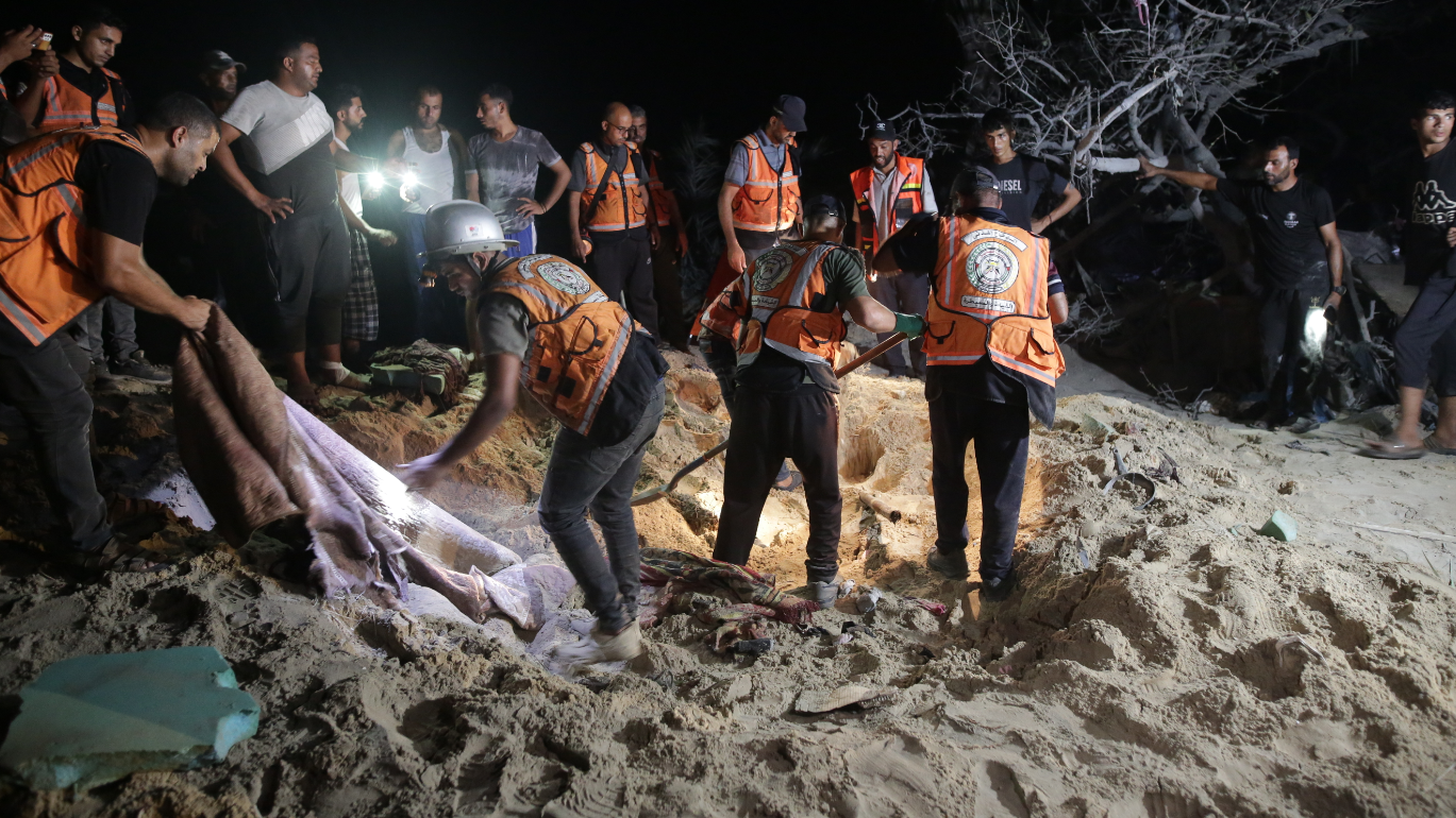 Israeli strikes kill 40 in southern Gaza, Hamas-run authorities say