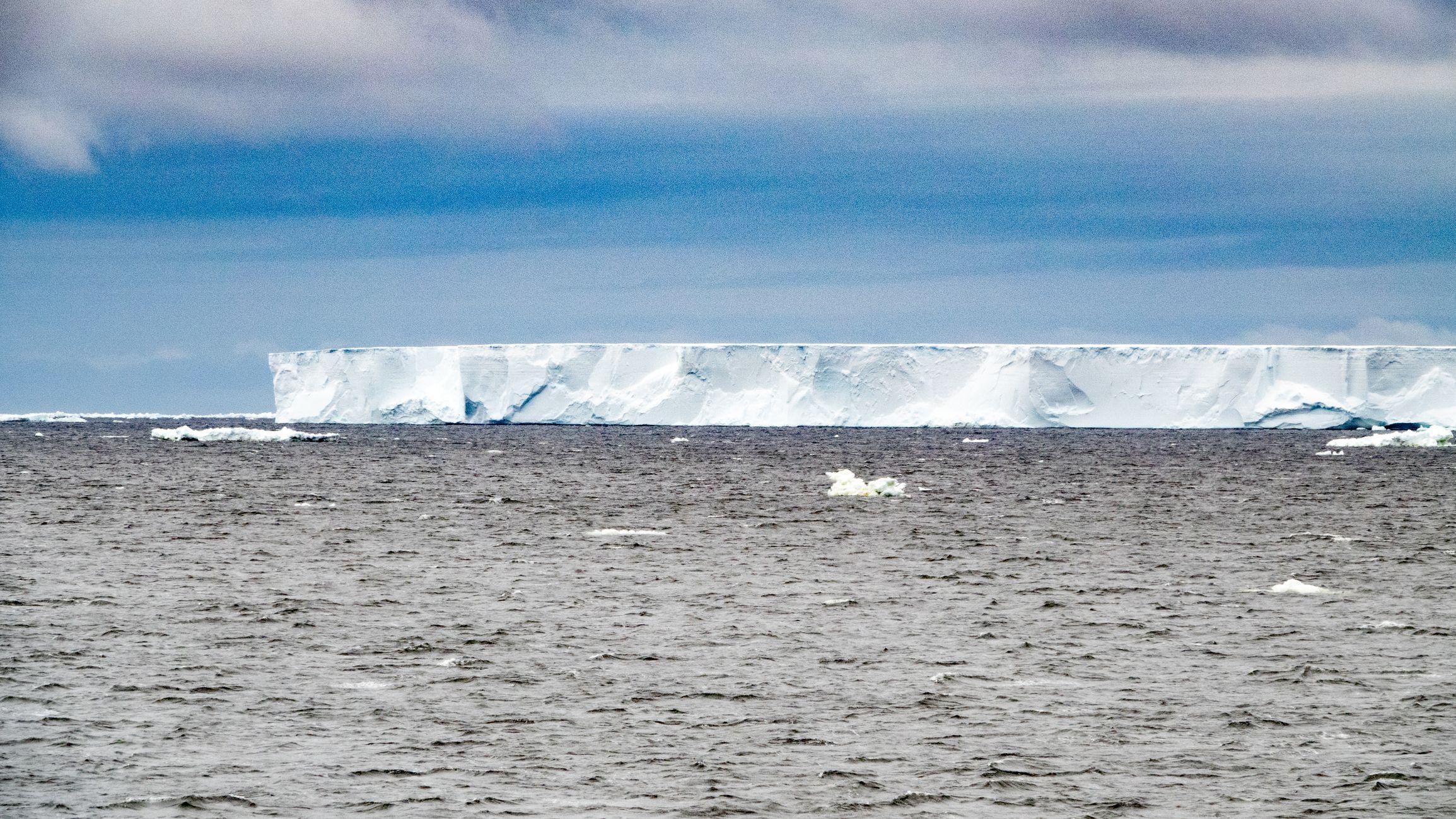 iceberg A-68