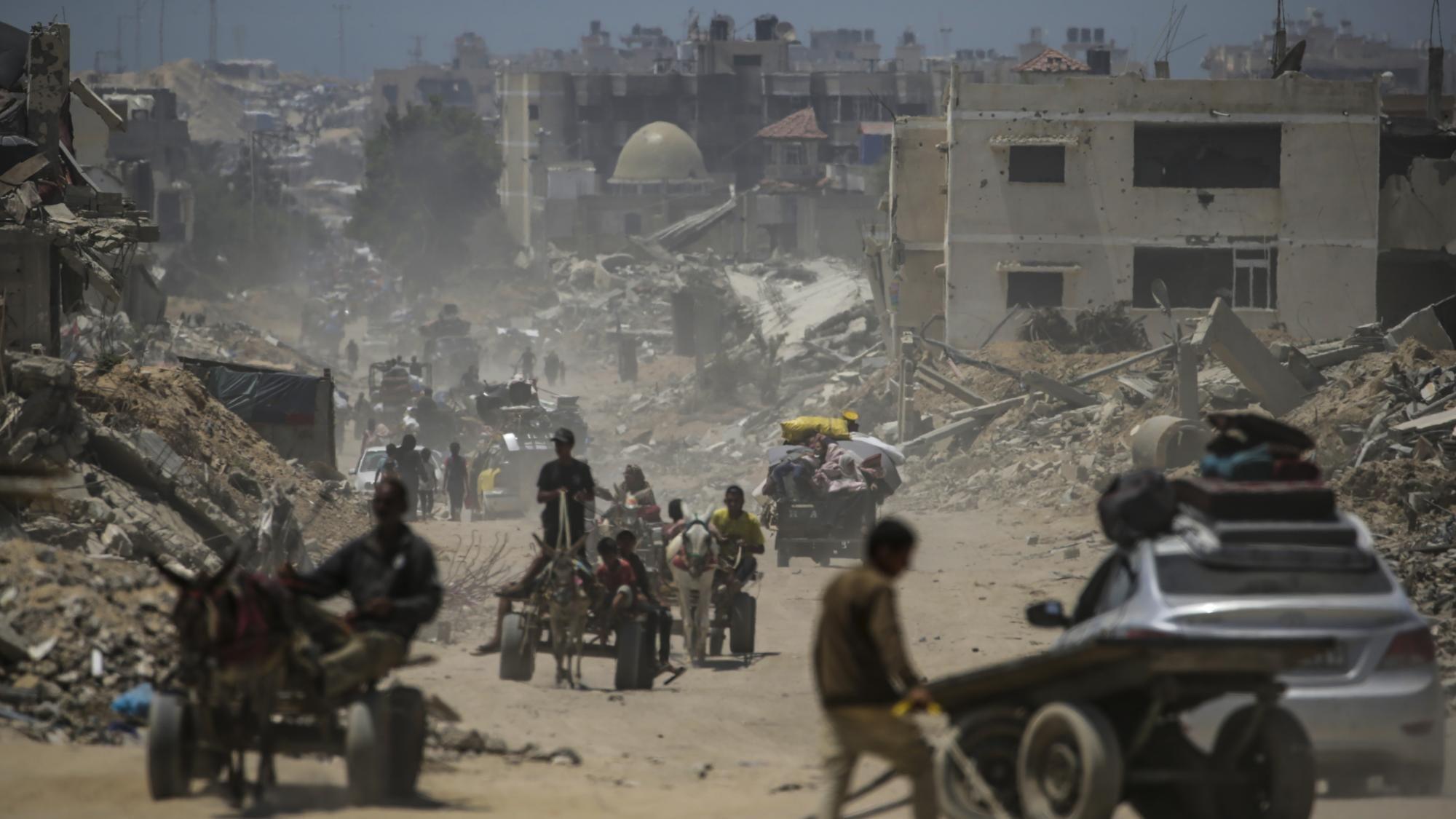 Gazans seek shelter as Khan Younis exodus continues
