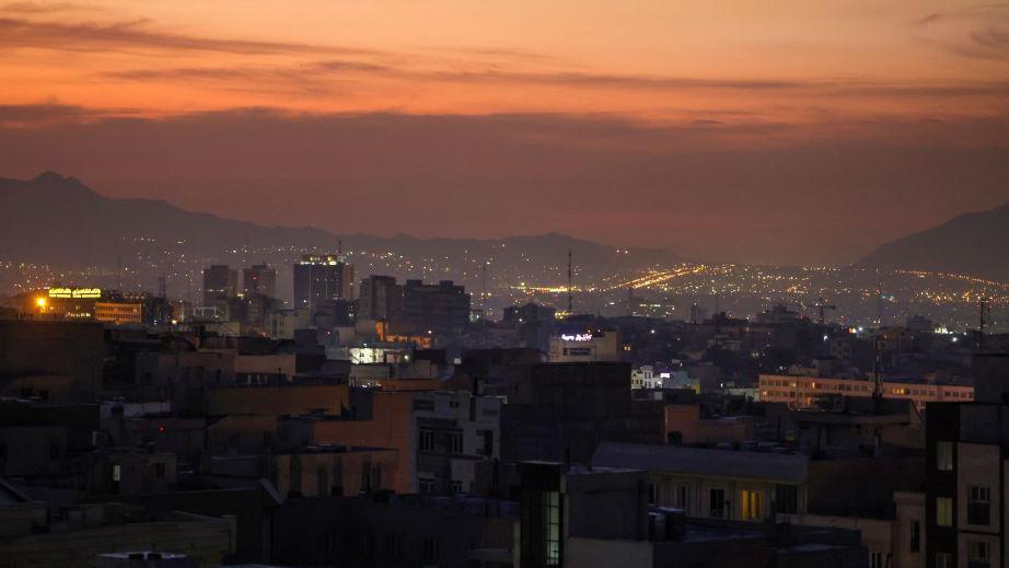 Amanece en Irán tras los ataques aéreos israelíes durante la madrugada del sábado.