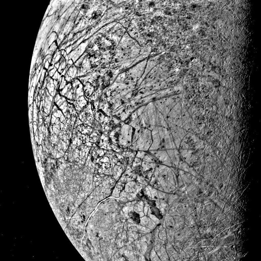 Europa, uma das luas de Júpiter