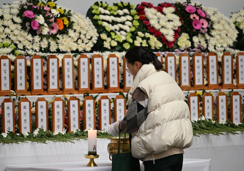 전남 무안 합동분향소를 찾은 시민