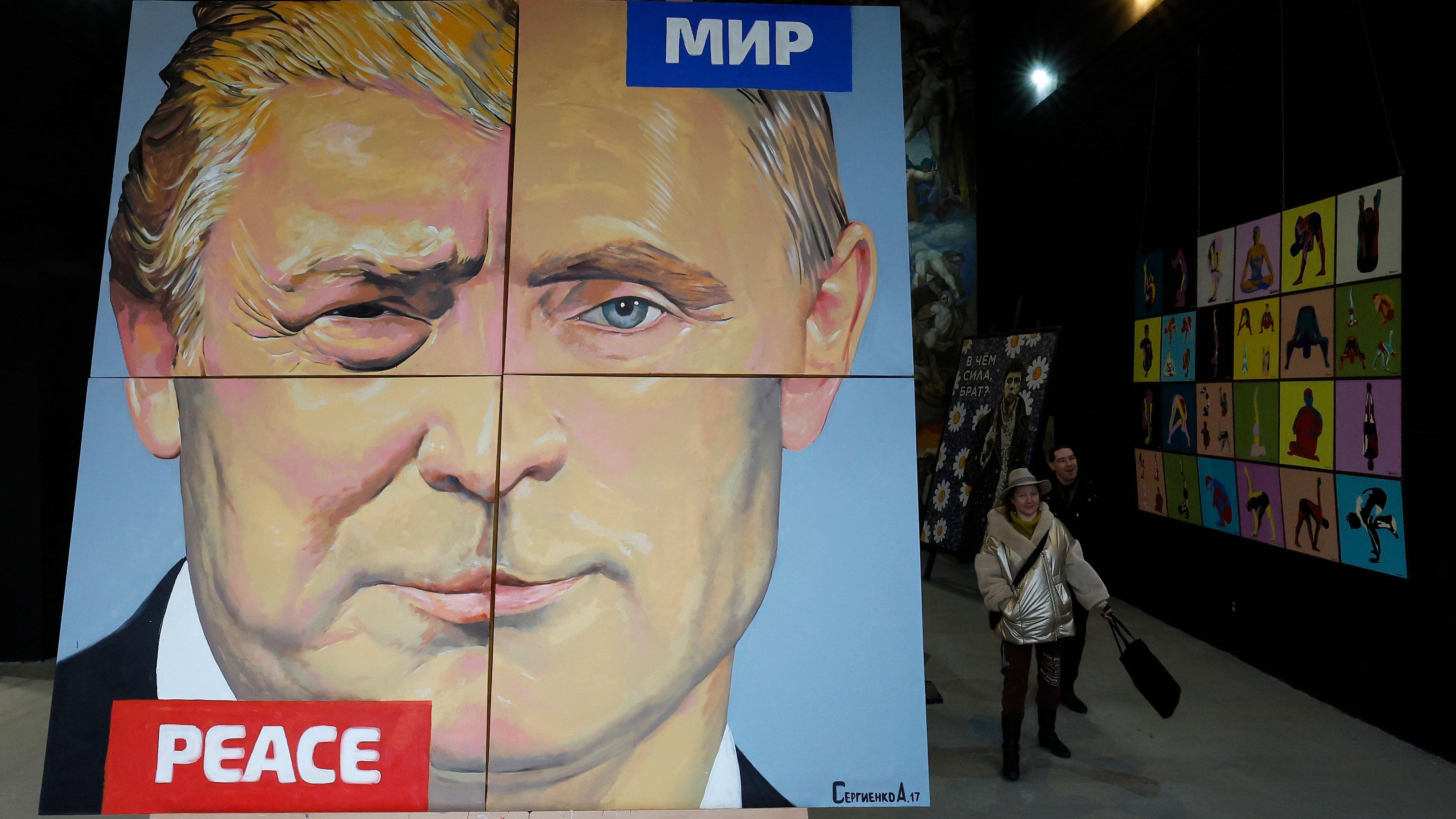 عمل فني يتضمن نصف وجه الرئيس الأمريكي دونالد ترامب، ونصف الوجه الآخر للرئيس الروسي فلاديمير بوتين