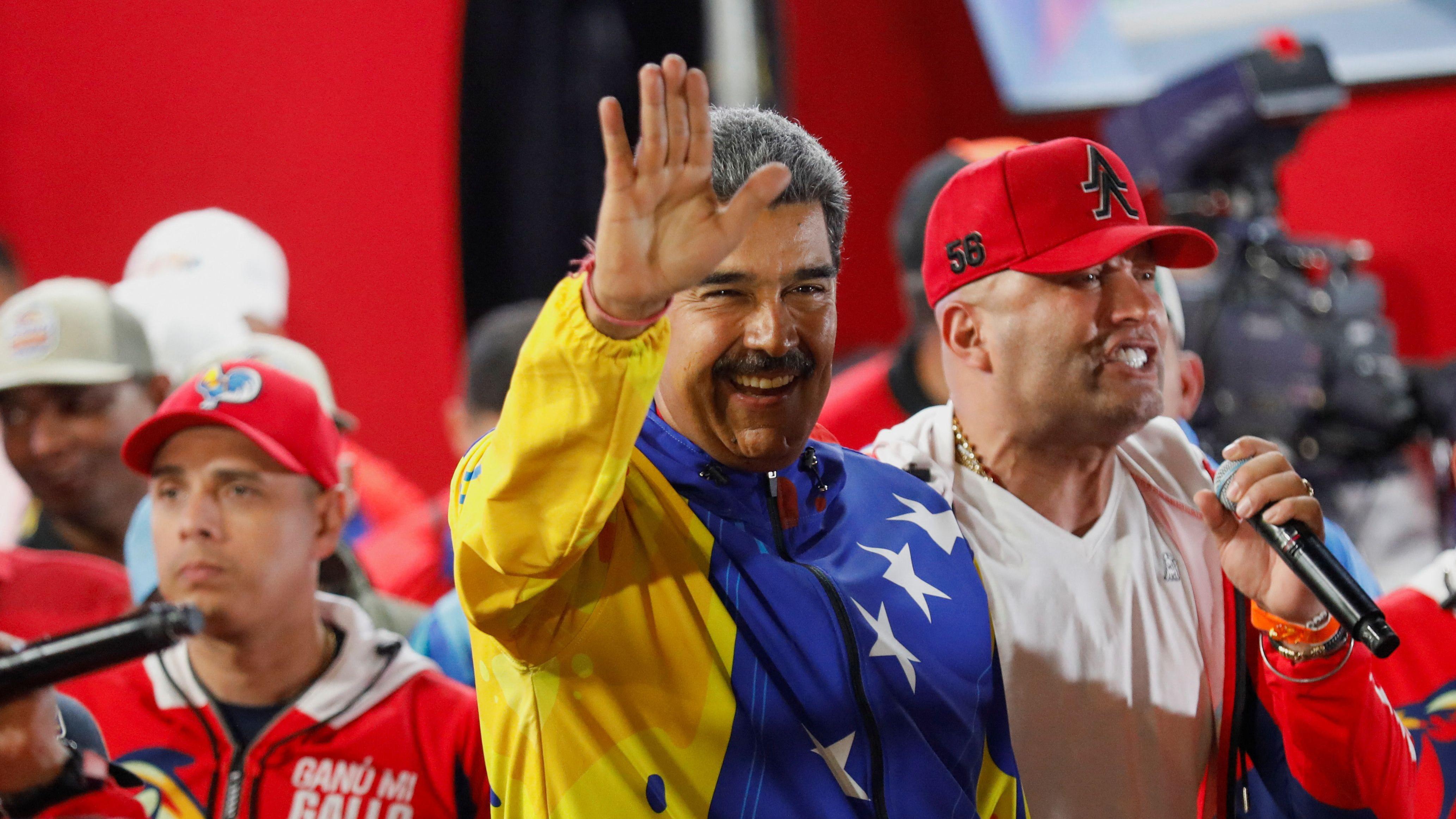 El presidente de Venezuela, Nicolás Maduro, celebra l victoria de su tercer mandatoen las elecciones presidenciales, en Caracas, Venezuela.
