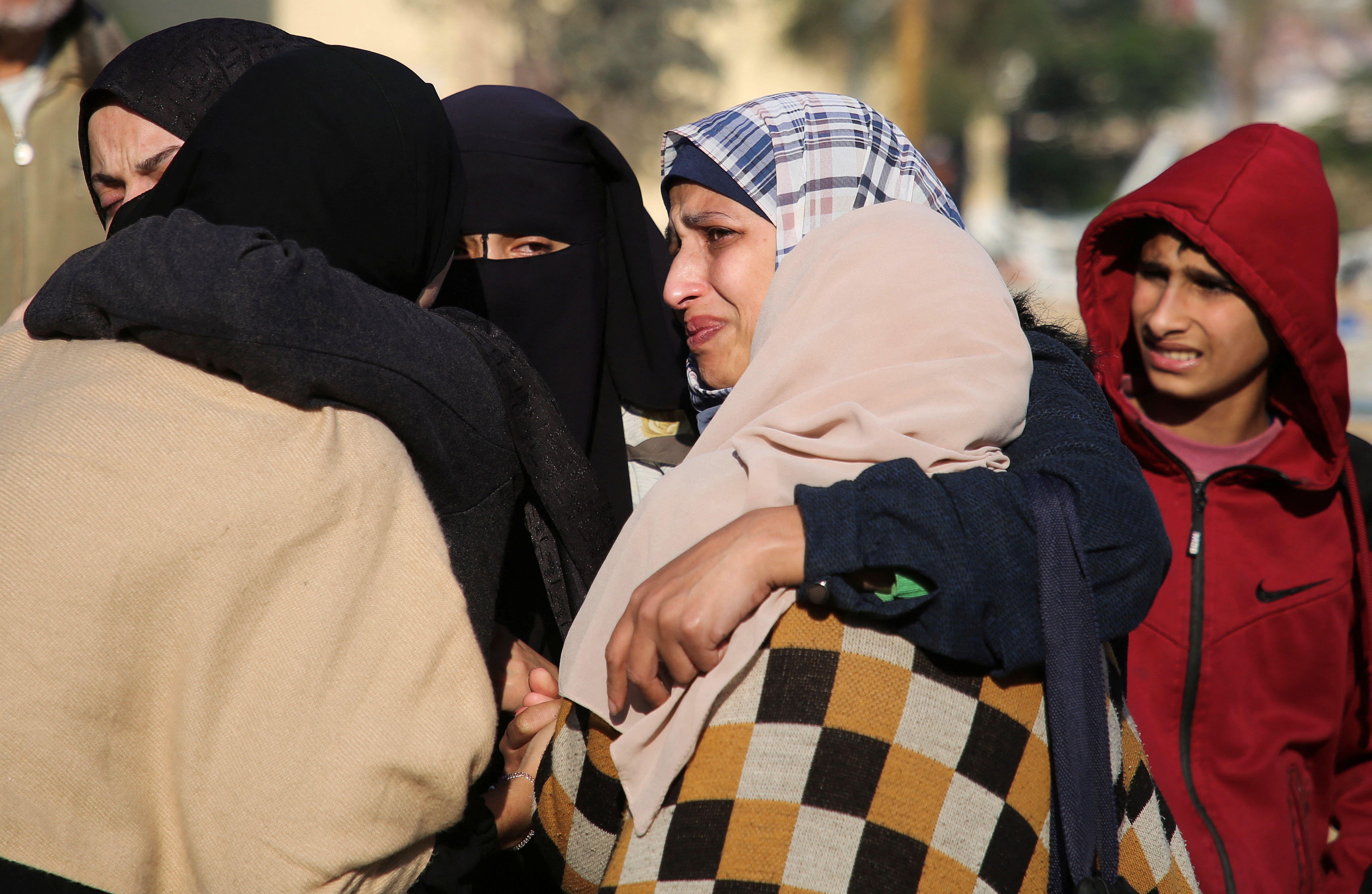 Primirje u Gazi počinje u nedelju, izraelska vlada odobrila dogovor 1 Ožalošćeni posle napada u Gazi