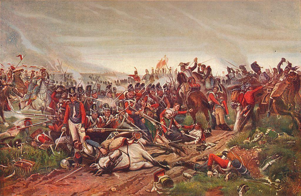 Representación de la batalla de Waterloo entre franceses y británicos. 