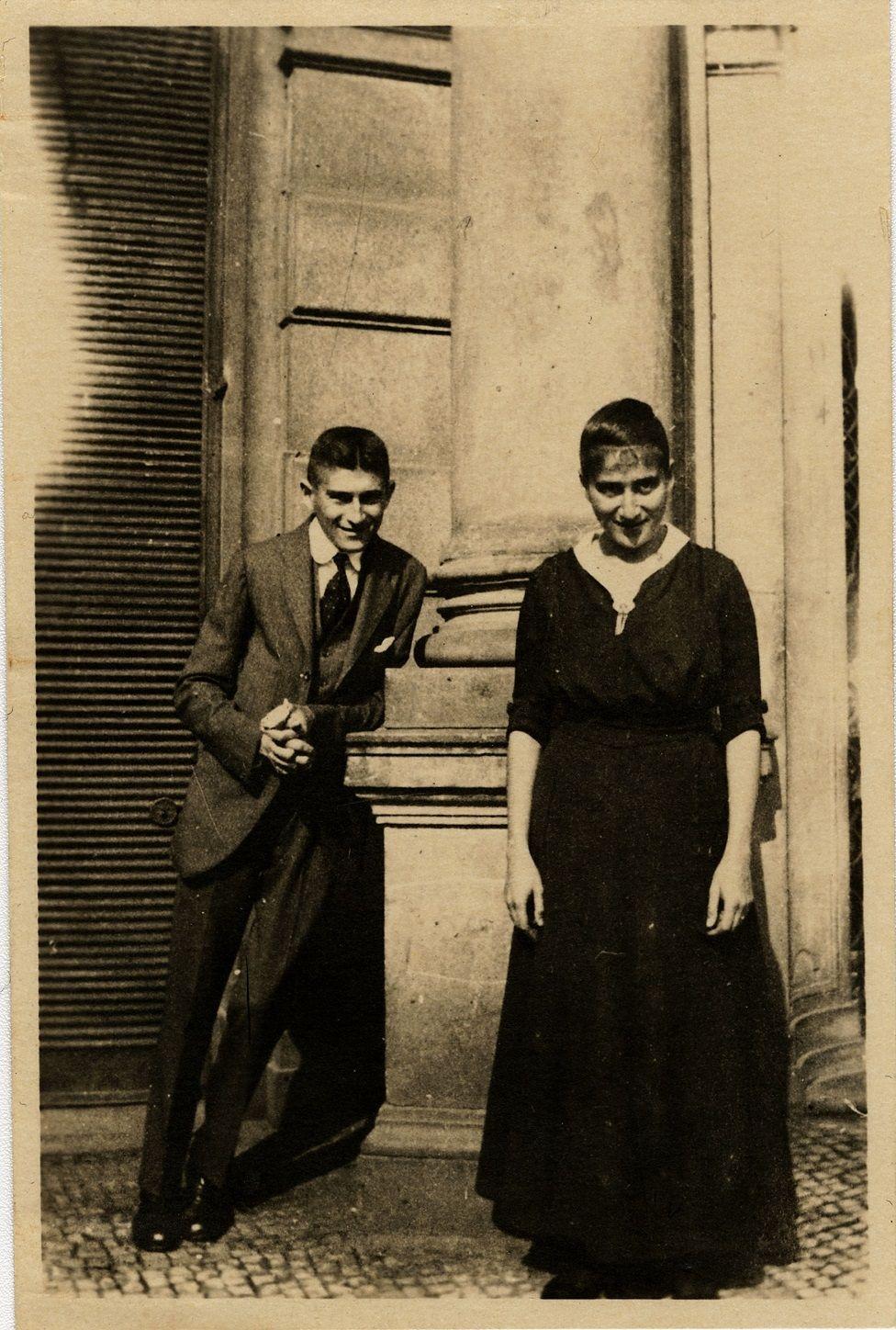 Kafka y Ottla.