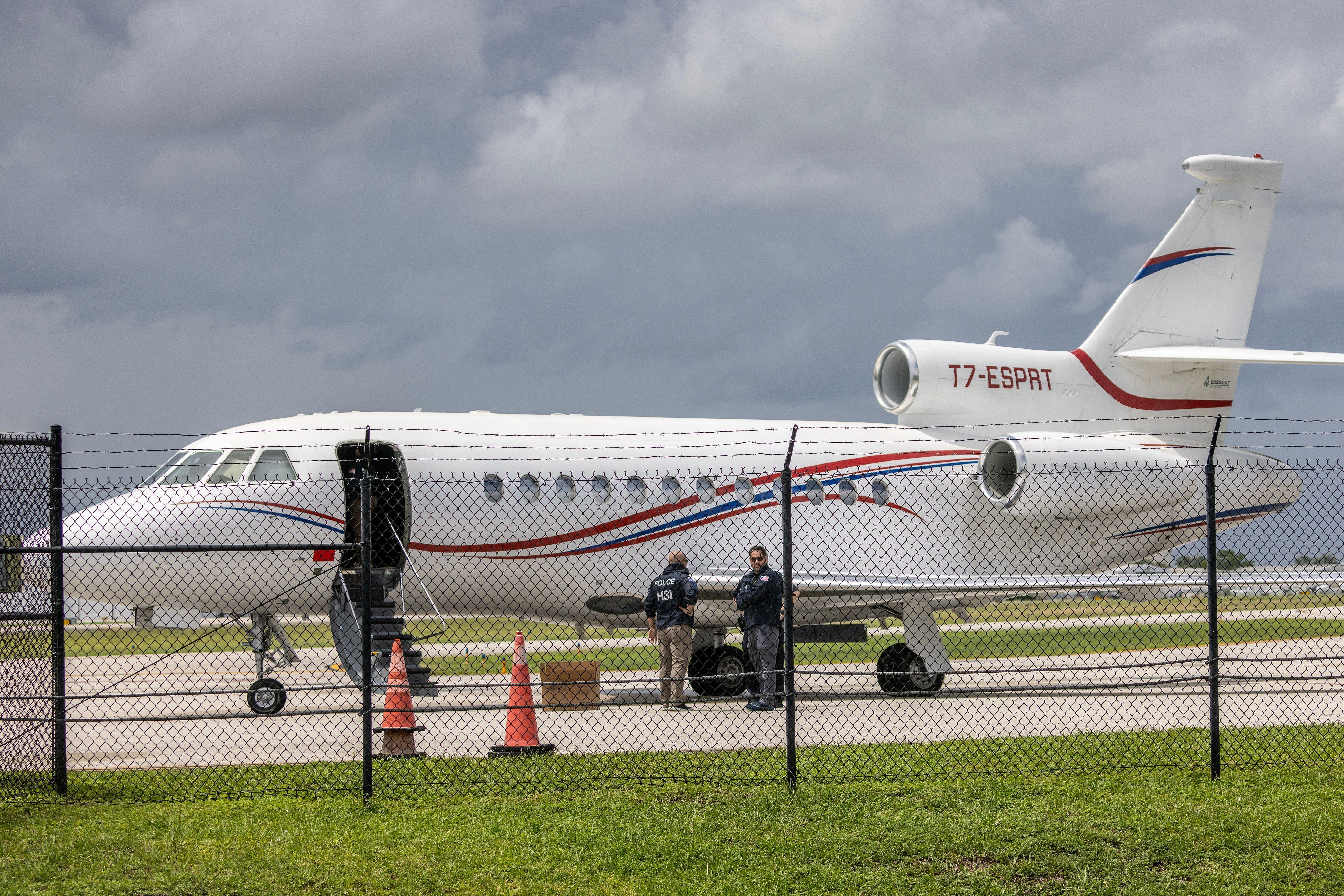 Avión Maduro